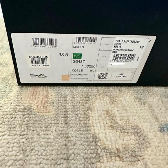 Authentic Chanel Transparent/Beige PVC/Lambskin Slide Mules SS2019. Size 38.5 - Picture 11 of 12